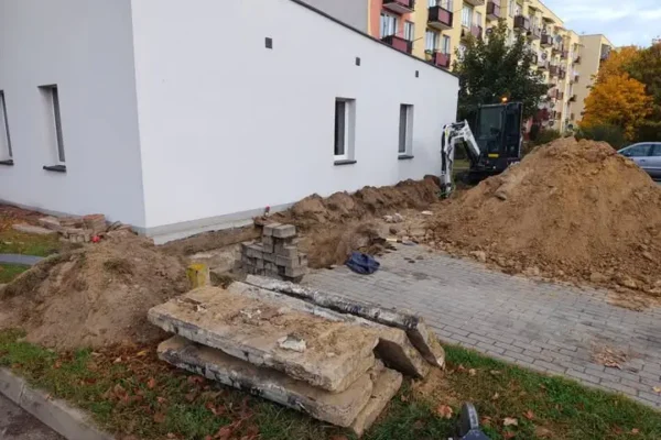 Radzyń Podlaski: modernizacja sieci ciepłowniczej – mniejsze straty, większa efektywność