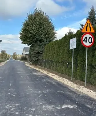 Czemierniki: nowe drogi dojazdowe do gruntów rolnych i wewnętrzna w Lichtach